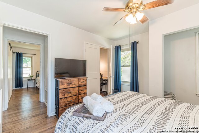 Image 14 of 23 For 409 Aero