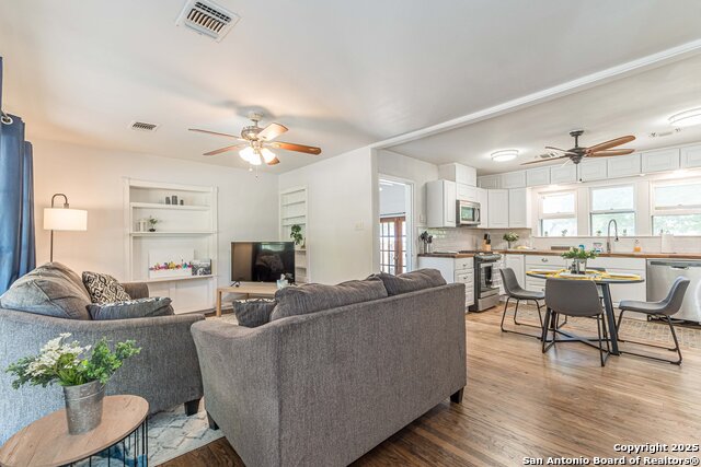 Image 3 of 23 For 409 Aero