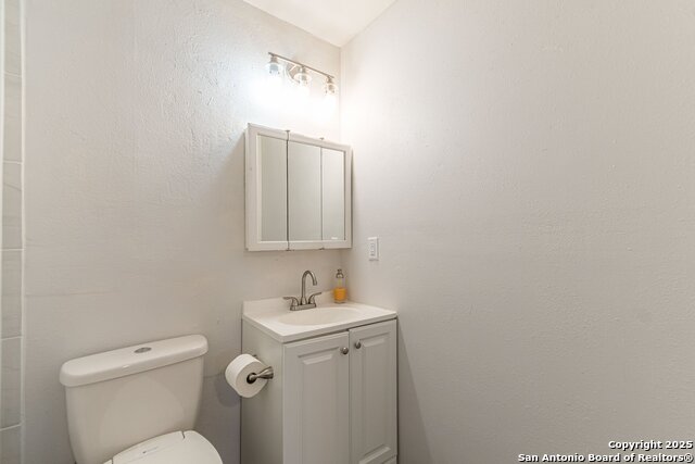 Image 9 of 23 For 409 Aero