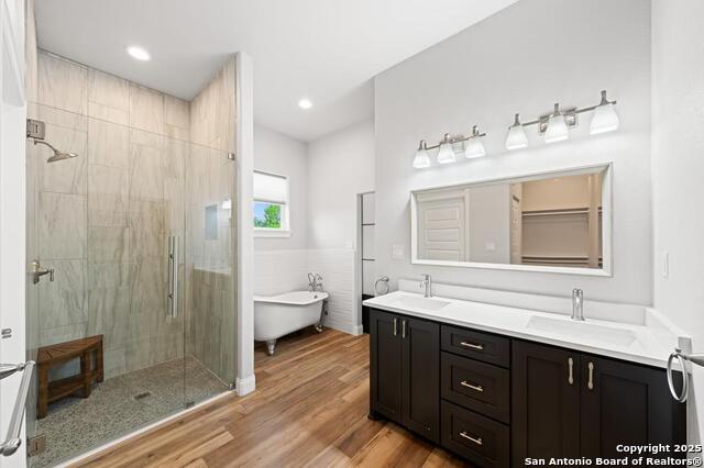 Listing photo id 20 for 212 Castle Pines