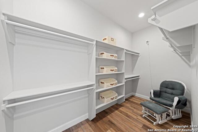 Listing photo id 22 for 212 Castle Pines