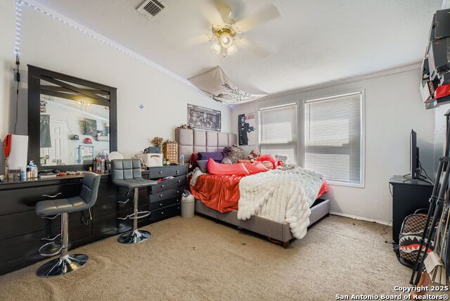 Image 34 of 41 For 23011 Shady Forest Dr