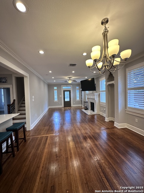 Image 13 of 46 For 203 West Mulberry Avenue