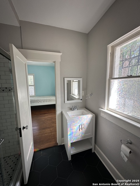 Image 29 of 46 For 203 West Mulberry Avenue