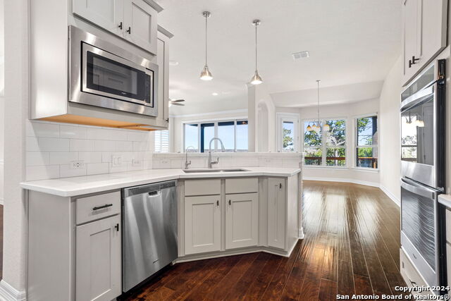 Image 10 of 23 For 31 West Mariposa Pkwy