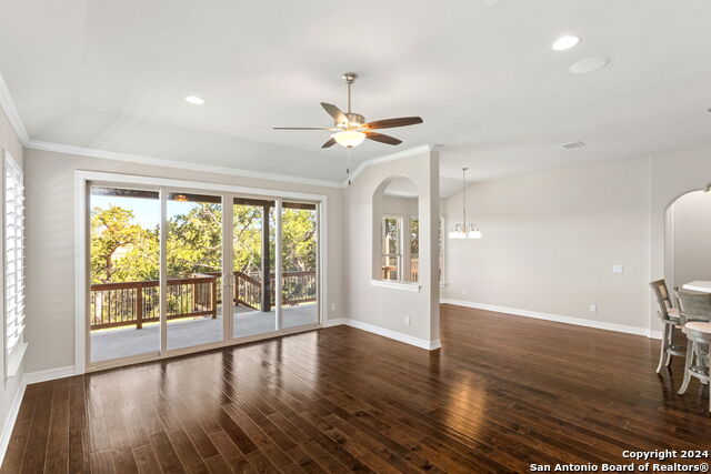 Image 6 of 23 For 31 West Mariposa Pkwy