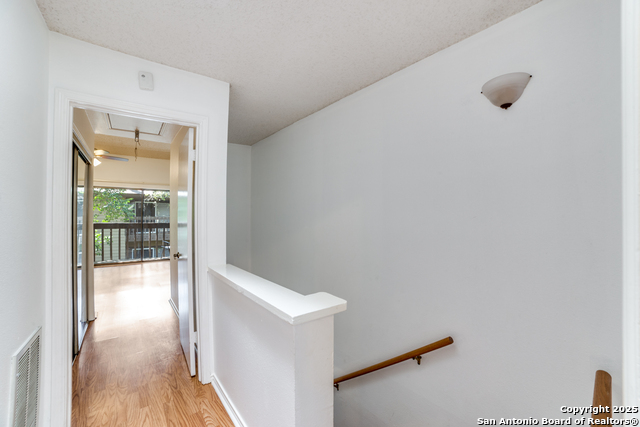 Image 15 of 31 For 11815 Vance Jackson E-501