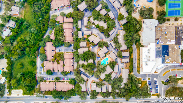 Image 23 of 31 For 11815 Vance Jackson E-501