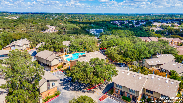 Image 24 of 31 For 11815 Vance Jackson E-501