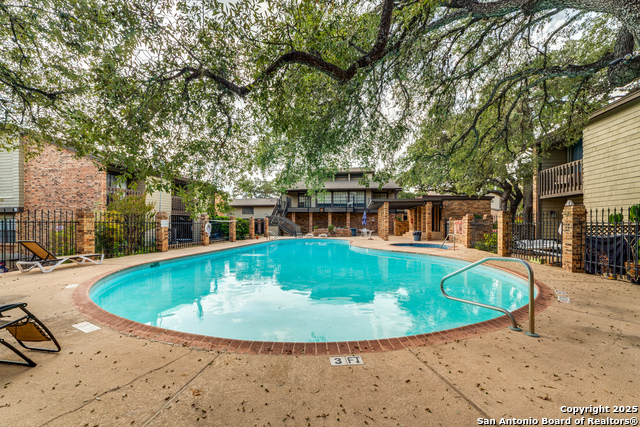 Image 3 of 31 For 11815 Vance Jackson E-501