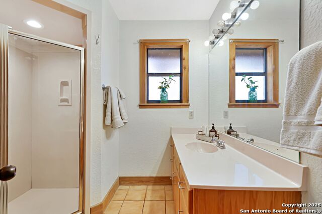 Image 18 of 34 For 10862 Fm 537