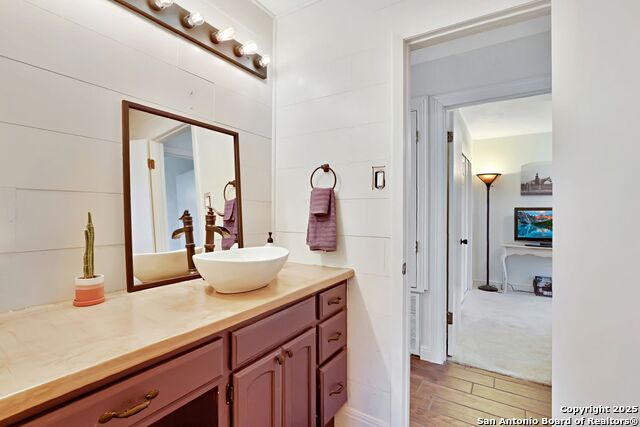 Image 24 of 34 For 10862 Fm 537