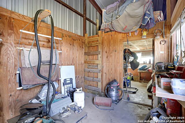 Image 28 of 34 For 10862 Fm 537