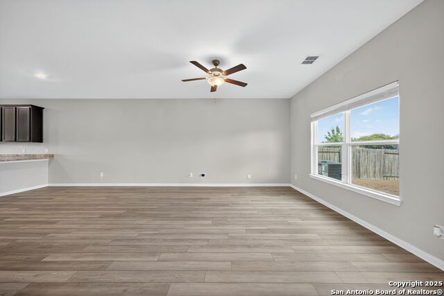 Image 14 of 36 For 6406 Underwood Way