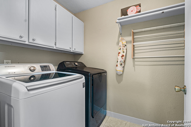 Image 10 of 16 For 18950 Southton Rd