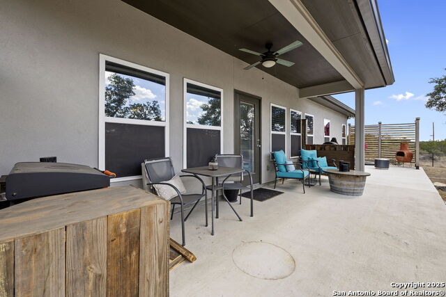 Image 23 of 41 For 118 Red Tail