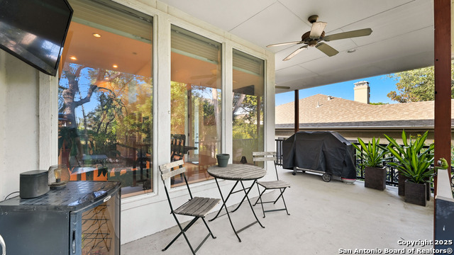 Listing photo id 31 for 33 Laurel Trail