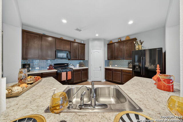 Image 9 of 28 For 8818 Falcon Park
