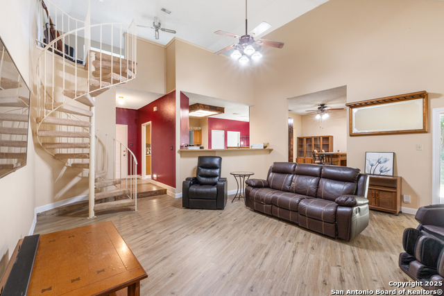 Listing photo id 14 for 8307 Timber Cabin