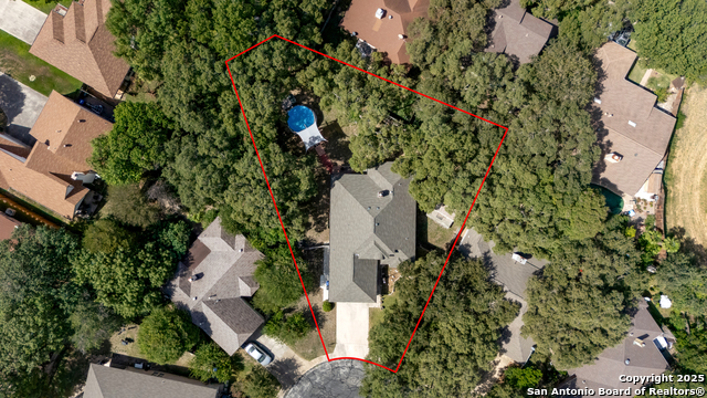 Listing photo id 28 for 8307 Timber Cabin