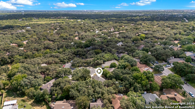 Listing photo id 31 for 8307 Timber Cabin