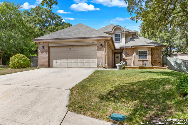 Listing photo id 33 for 8307 Timber Cabin