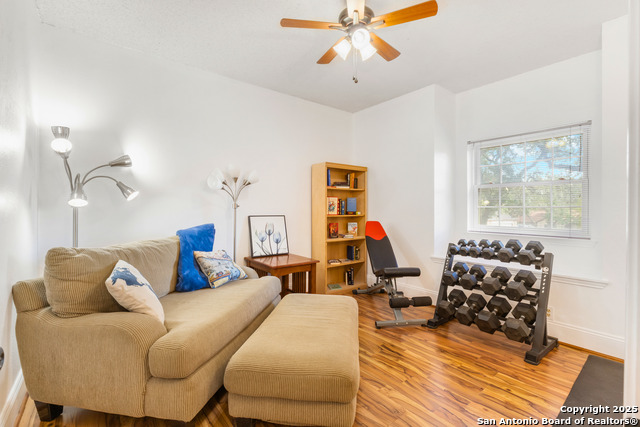 Listing photo id 3 for 8307 Timber Cabin