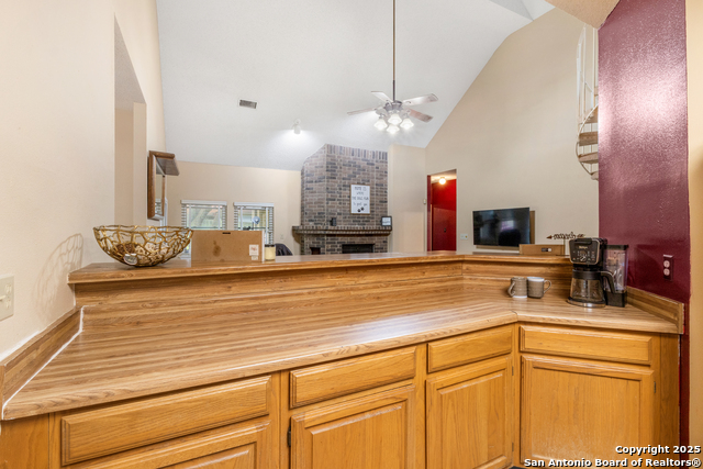 Listing photo id 7 for 8307 Timber Cabin