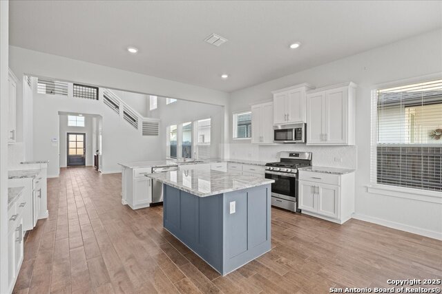 Image 6 of 15 For 1027 Haystack