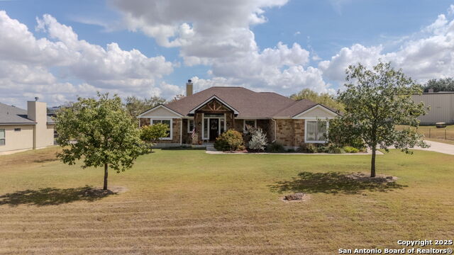 Details for 124 Trail Boss, La Vernia, TX 78121