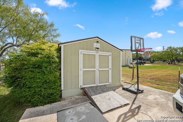 Image 32 of 33 For 124 Trail Boss