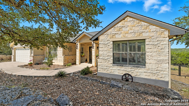 Details for 1138 Royal Eagle, Fischer, TX 78623