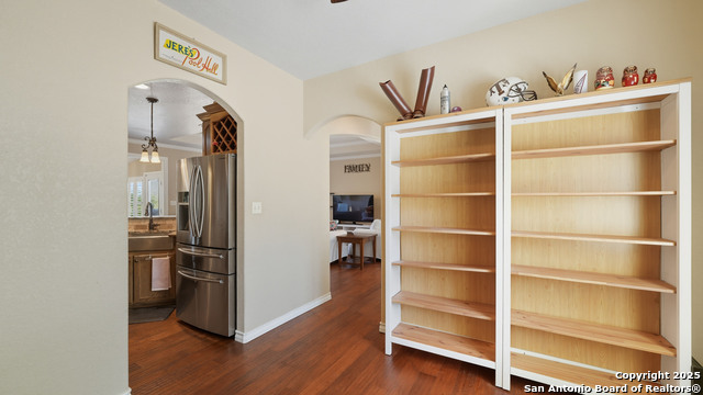 Image 20 of 48 For 1138 Royal Eagle