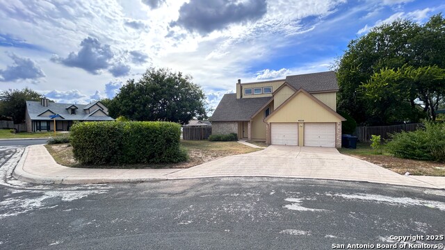 Image 2 of 30 For 6203 Welles Edge Circle