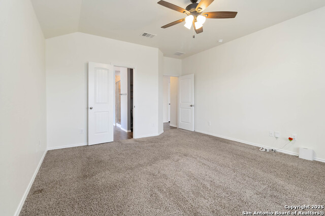 Listing photo id 16 for 150 Meadow Path