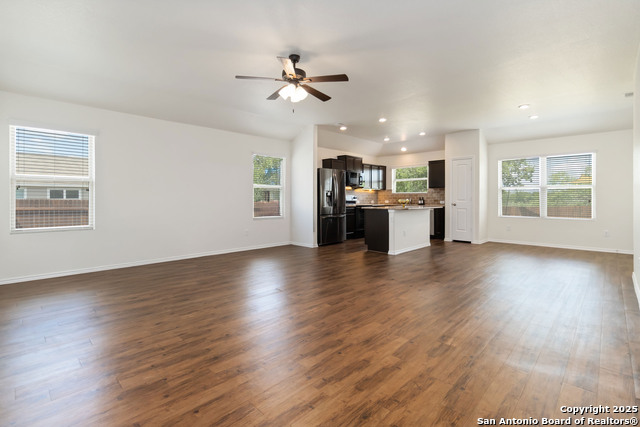 Listing photo id 2 for 150 Meadow Path