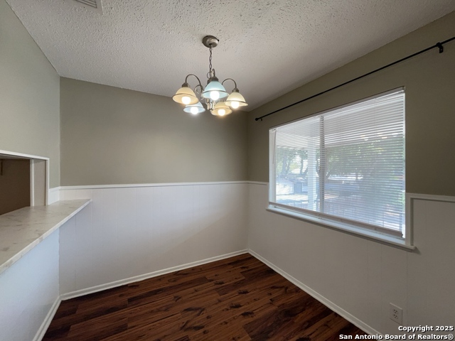 Image 10 of 28 For 311 San Antonio E 201