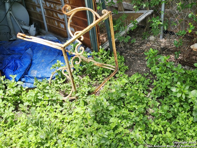 Image 12 of 25 For 6611 Peachtree