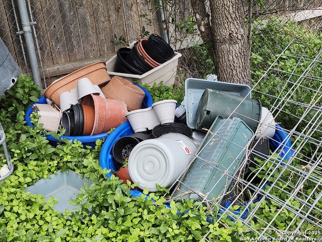 Image 8 of 25 For 6611 Peachtree