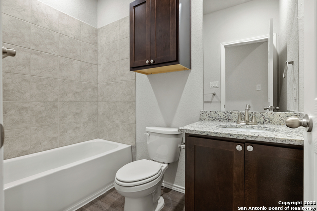 Image 10 of 17 For 5511 Haven Springs  1