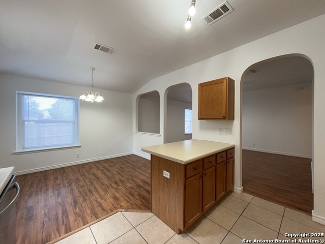 Image 15 of 51 For 10352 Bobcat Bluff