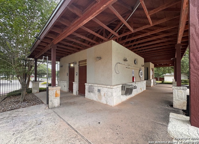 Image 40 of 51 For 10352 Bobcat Bluff