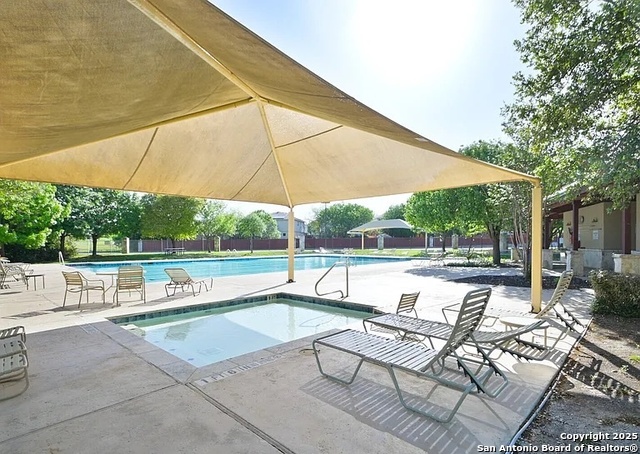 Image 42 of 51 For 10352 Bobcat Bluff