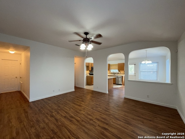 Image 8 of 51 For 10352 Bobcat Bluff