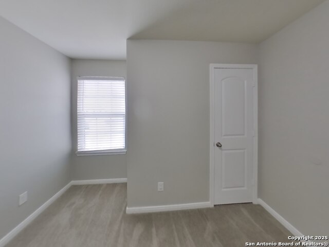 Image 11 of 15 For 3807 Southton