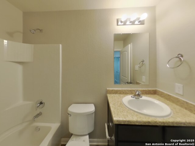 Image 14 of 15 For 3807 Southton