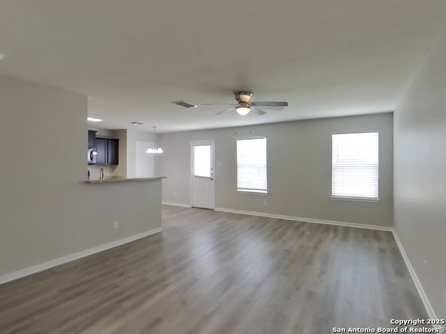 Image 3 of 15 For 3807 Southton