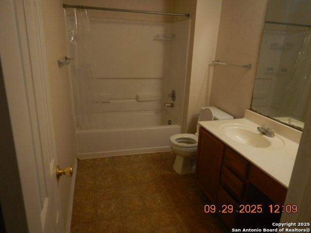Image 15 of 19 For 10610 Terrace Plain