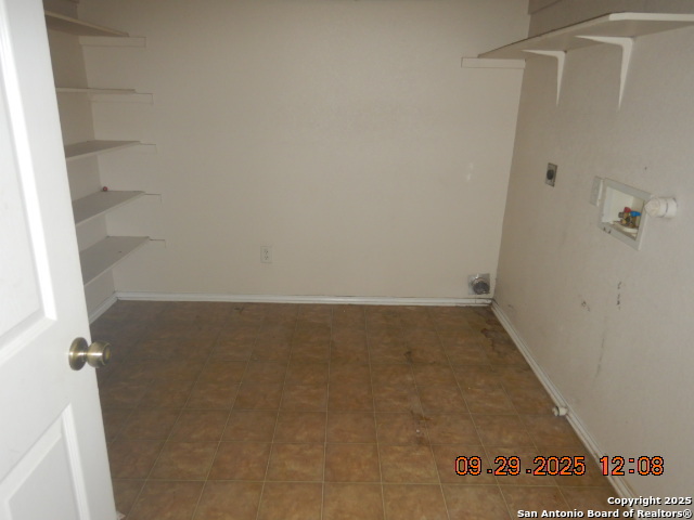 Image 17 of 19 For 10610 Terrace Plain