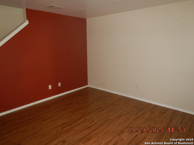 Image 2 of 19 For 10610 Terrace Plain